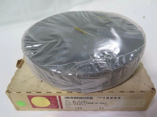 NEW Carborundum 10686