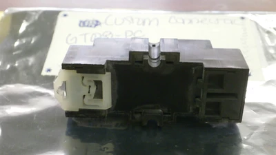 USED Custom Connector GT08-PC