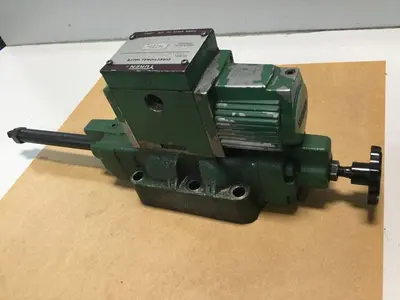 USED YUKEN DSHG-06-2B0-E-R2-RQ115-35103