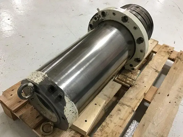 Used HUSKY Q1650 RS135/I25 / CC Injection Molding Parts Michigan US | Ideal Machinery #697362