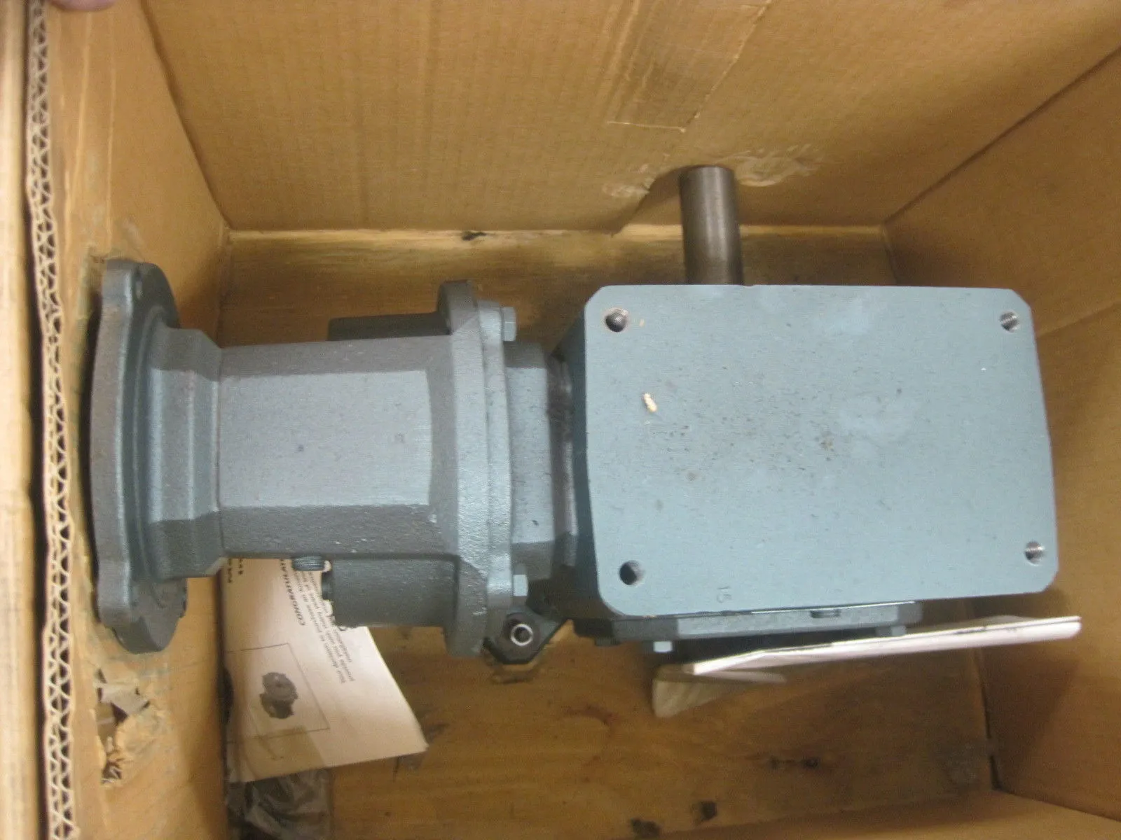 NEW FLEXALINE GROVE GEAR DXTMQ230 SPEED REDUCER RATIO 75 PART# 8902010405