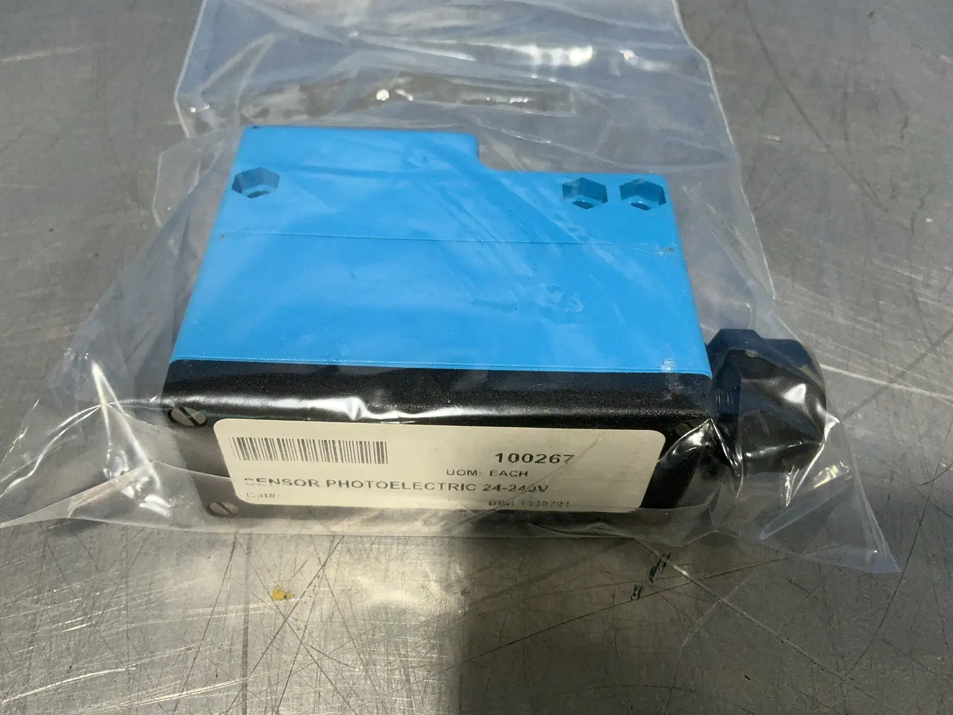 Used SICK WT32R230 Photoelectric Sensors Ohio US | HGR 24 #1507610
