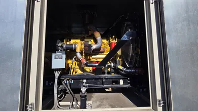 USED 2016 CATERPILLAR C32