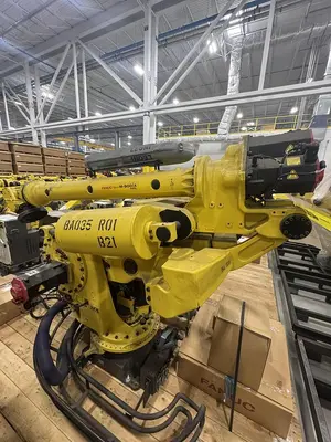 Used 2010 FANUC M900IA/400L Robots Michigan US | Aucto #1306806