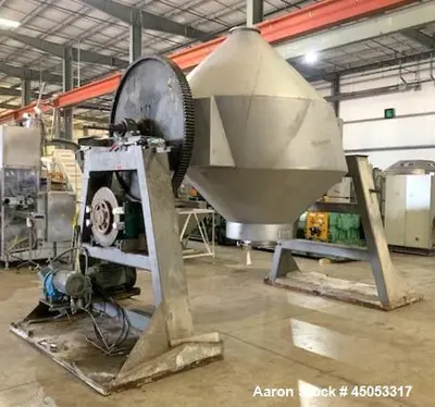 Used GEMCO 120 CU FT Double Cone - V Mixers Illinois US | Aaron Equipment #85352