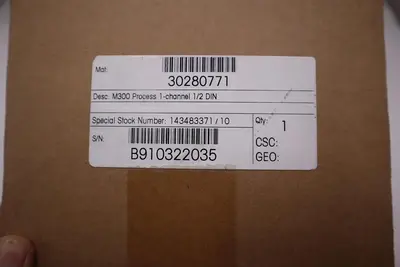 Mettler Toledo M300 / 30280771 Process Transmitter NEW IN BOX STOCK G144
