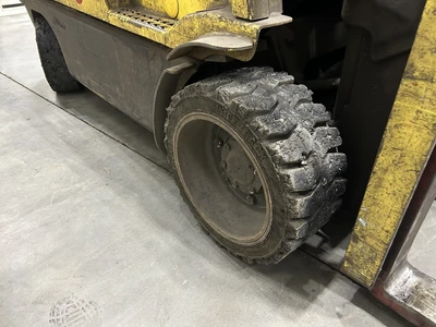 Hyster 3,000 lbs Lift Capacity Forklift