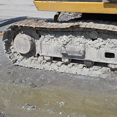 CATERPILLAR E110B Excavator | Iron Listing (30)