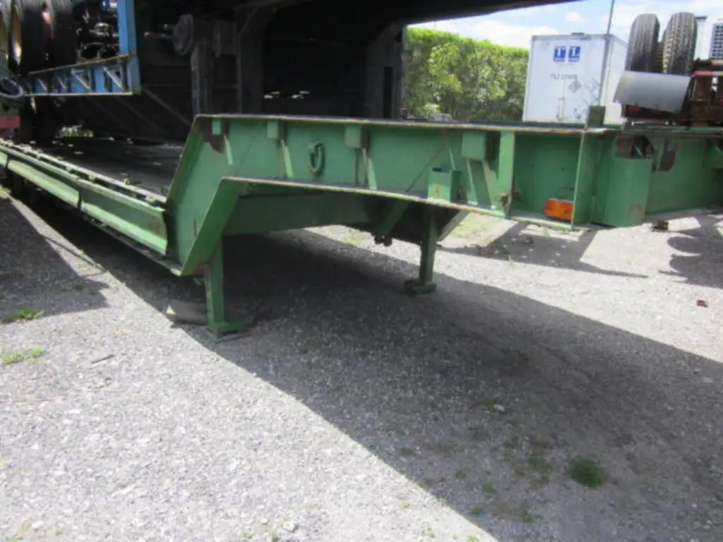 New | in-Stock A PLUS 25 TON LOWBOY TRAILER Lowboy Trailers Florida US | USA Transequipment #1542470