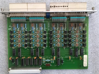 USED NUM 939724 J  32667/50 (3)-