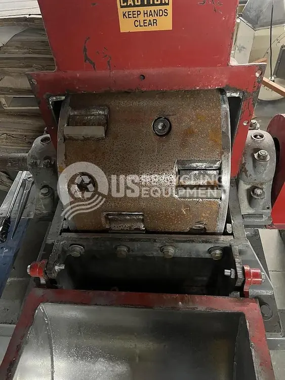 Used UNKNOWN MANUFACTURER: USED 100HP HOG GRINDER Hammer Mills GE | US Recycling Equipment #475555