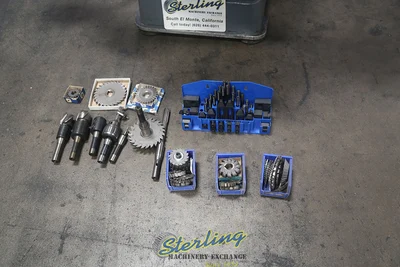 Used ACER 3VK Vertical Mills California US | Sterling Machinery Exchange #1465587