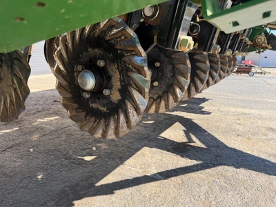 2025 Great Plains 1006NT No Till Seed Drills | County Equipment Company LLC (11)