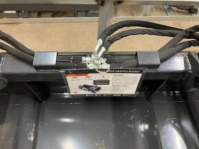 WOLVERINE Grapple Bucket 2025