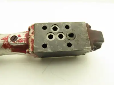 Rexroth HydroNorma 4WMD 5 N2.3/F Hydraulic Directional Valve Manual Rotary Knob