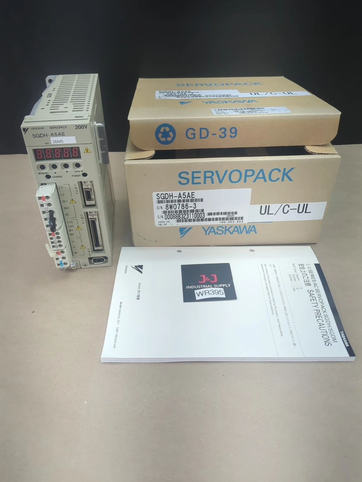 USED Yaskawa SGDH-A5AE