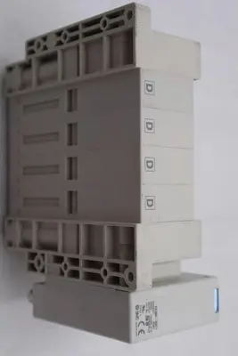 SMC SS5V3-W10S1DAND-04B-C8 / SS5V3W10S1DAND04BC8 (BRAND NEW) STOCK 1393-A