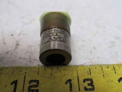Dayton VNR62 100 .2560x.2560 Square Hole Headless Press Fit Die Button Lot Of 6