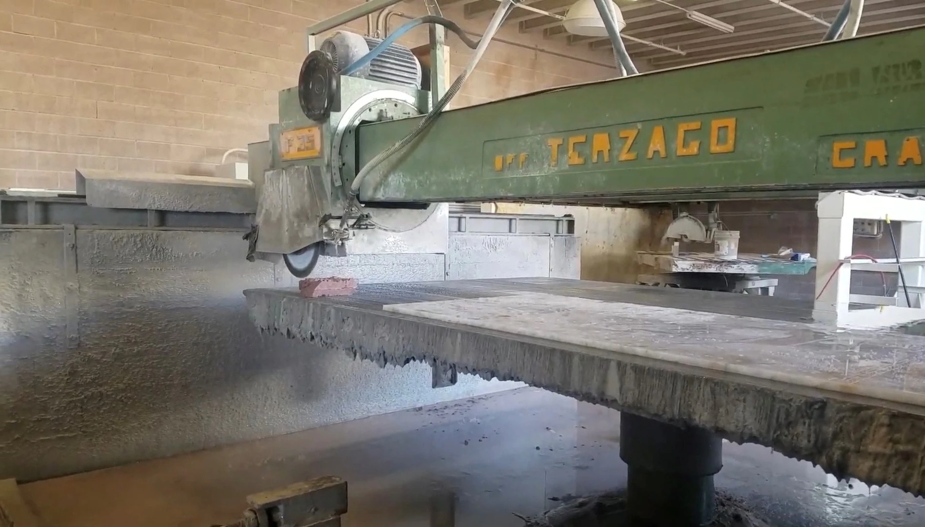 USED 1976 TERZAGO F-35