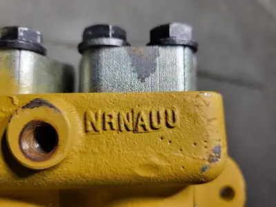 USED CATERPILLAR 227-0831