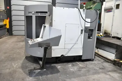 USED DMG DECKEL MAHO DMU 60T X: 630 - Y: 560 - Z: 560 MM
