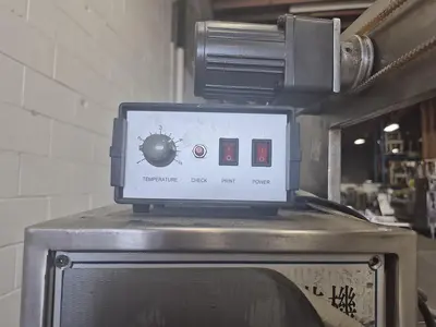 Automatic Vertical Packaging Machine with Chain Hopper