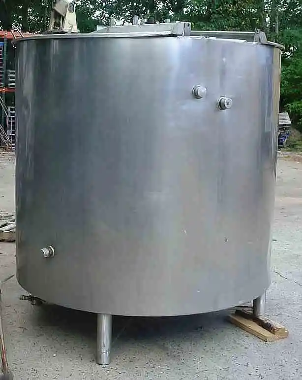 850 gal  stainless steel tank
