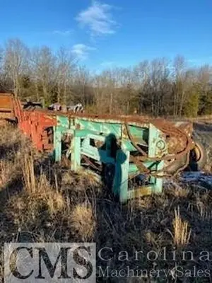 Unknown 40' Log Trough