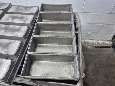 Commercial 5-Loaf Bread Pan