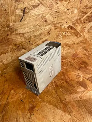 USED Mitsubishi Electric Mitsubishi Electric MR-J2S-40B