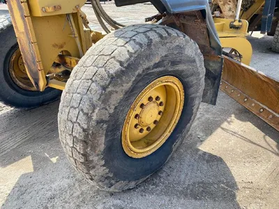 2004 Caterpillar 140H