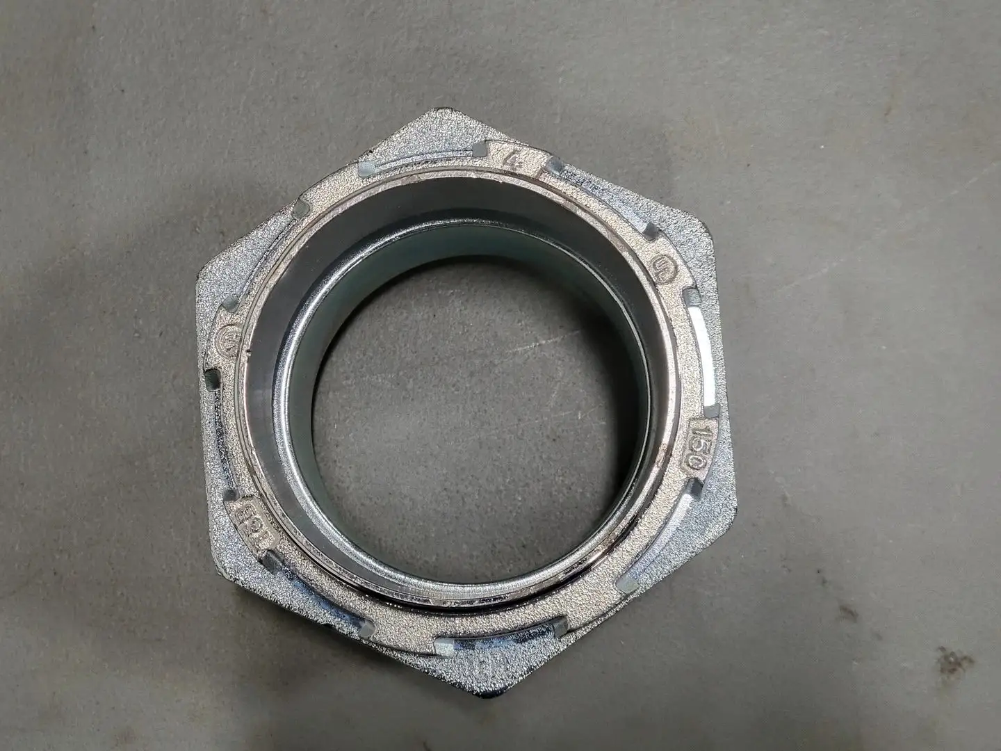 4" Liquidtight Conduit Connector