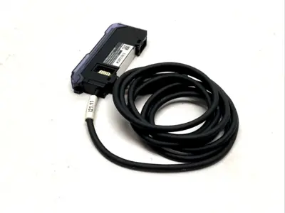FS-V31P | Keyence  Fiber Amplifier M8 Connector Type - New – Open Box