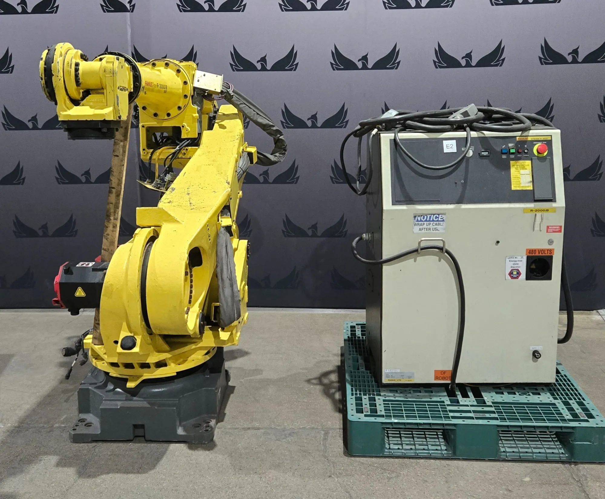 USED 2010 FANUC R-2000IB/165F