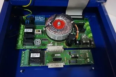 USED DRAGER 4205810 QUADGARD CONTROL UNIT C 22.2 NO.152