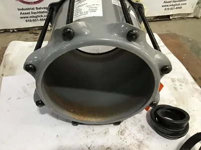 Dresser Steel coupling (5492596) 12.750in Pipe Clamp Sewer