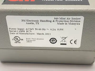USED 3M MINI AIR IONIZER