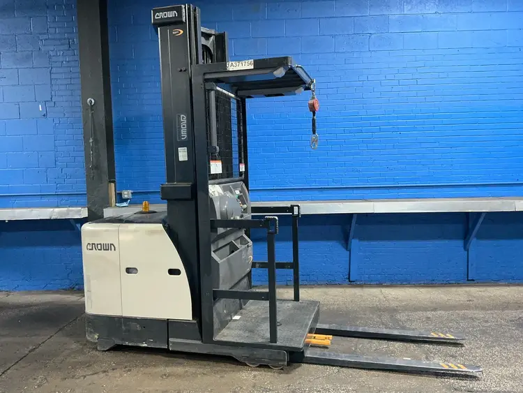 Used CROWN SP352030 Electric Lifters Ohio US | HGR 24 #1446269