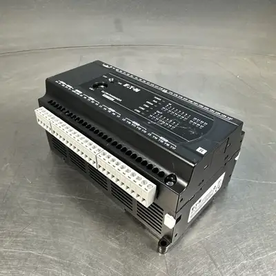 Eaton ELCM-PH40NNDR-1 Input100-240V Output 2.0A Programmable Logic (BIN-1.1.1)