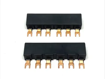 New | in-Stock Siemens Busbar 3-Phase Modular Spacing 45mm for 2 Switches LOT OF 2 Circuit Breaker Parts Michigan US | Maverick Industrial Sales #1401838