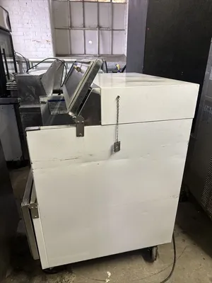 USED Beverage-Air SMF34