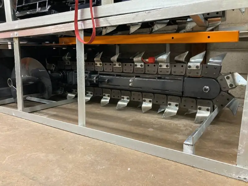 WOLVERINE Trencher 2025
