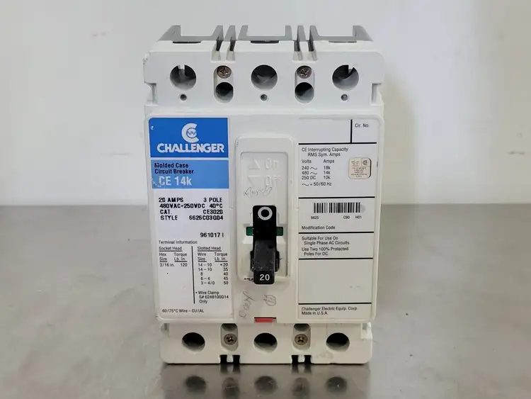 Used CHALLENGER CE3020 Switchgears British Columbia CA | Lenmark #241682