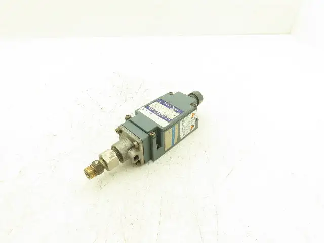 Used TAIHEI BOEKI _UNKNOWN_ Relays & Switches | Arrow Industrial #560376