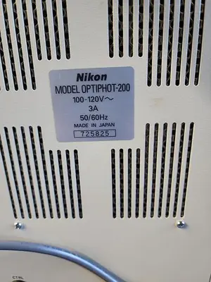 USED NIKON OPTIPHOT 200