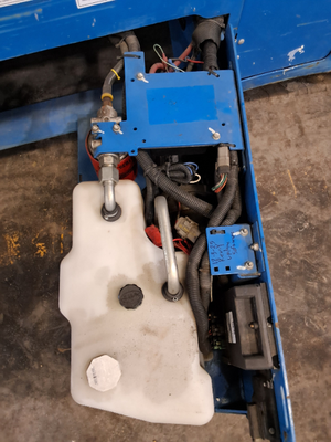 USED 2017 Genie GS-3246