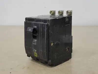 USED SQUARE D QOB320