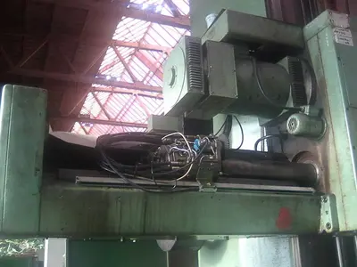 USED TOS WHN 13 CNC
