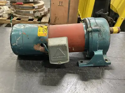 0.7kW, 3Ph, 240/480V, 1700 rpm Induction Motor