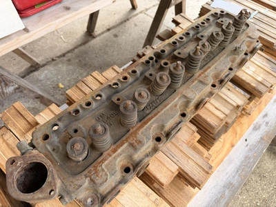 Used GM 3835409 CHEVROLET 216 CUBIC-INCH INLINE-SIX CYLINDER HEAD ROUGHLY BETWEEN 1942 AND 1952 Engine Parts & Accessories Michigan US | Miedema Asset Management Group #1419801